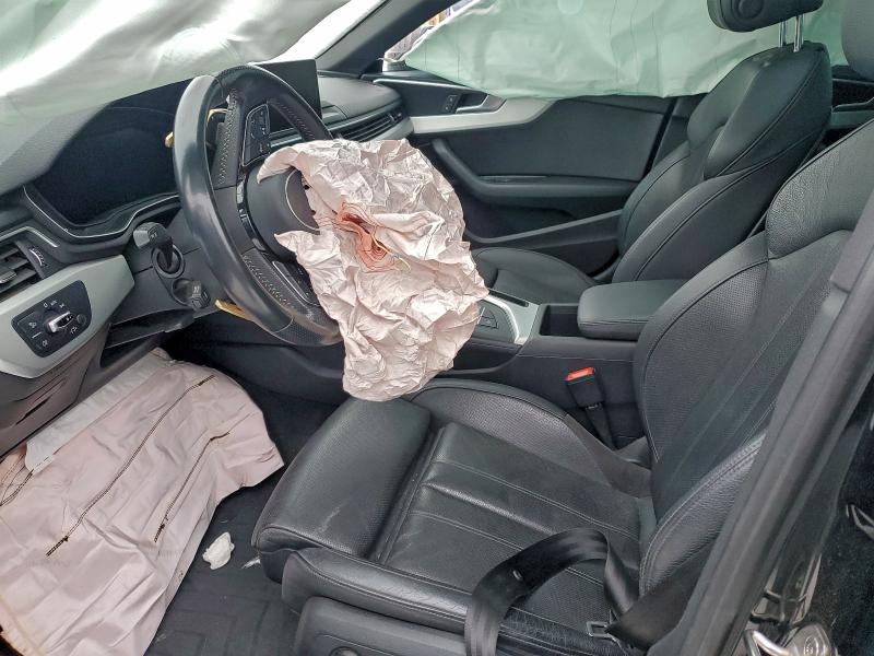96993915 :رقم المزاد ، WAUFNAF4XHN024281 vin ، 2017 Audi A4 مزاد بيع