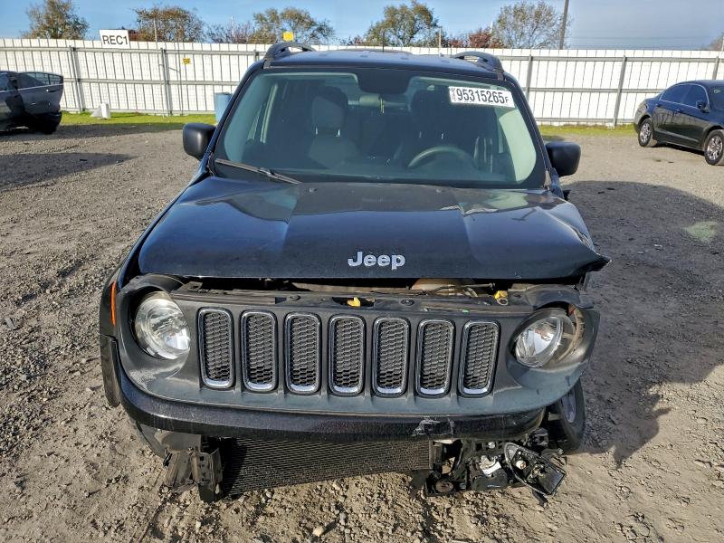 95315265 :رقم المزاد ، ZACCJAAB2HPF35157 vin ، 2017 Jeep Renegade S مزاد بيع