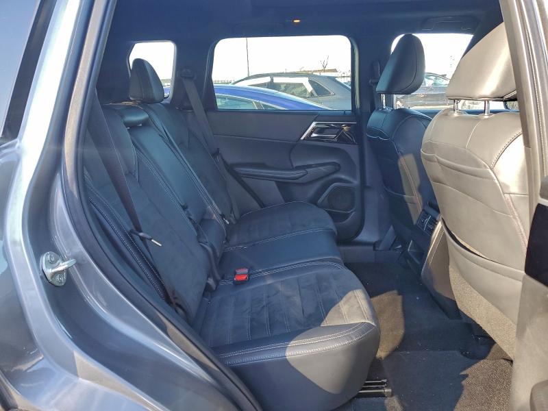 Продаж на аукціоні авто 2022 Mitsubishi Outlander, vin: JA4J3UA89NZ056121, номер лоту: 96412735