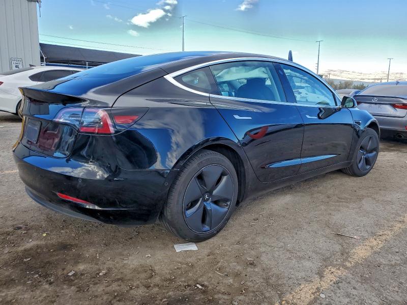 2020 Tesla Model 3 მანქანა იყიდება აუქციონზე, vin: 5YJ3E1EA9LF643720, აუქციონის ნომერი: 94926155