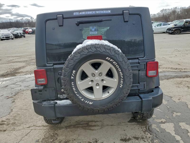 96111055 :رقم المزاد ، 1C4BJWDG4EL100379 vin ، 2014 Jeep Wrangler Unlimited مزاد بيع