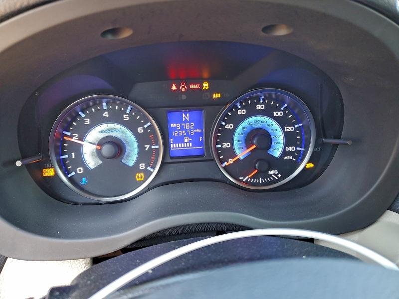 95000555 :رقم المزاد ، JF2GPBKC0EH220827 vin ، 2014 Subaru Xv Crosstr مزاد بيع