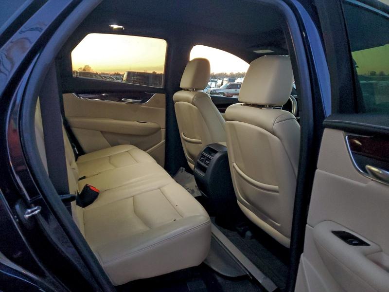 95827275 :رقم المزاد ، 1GYKNDRS5HZ213792 vin ، 2017 Cadillac Xt5 مزاد بيع