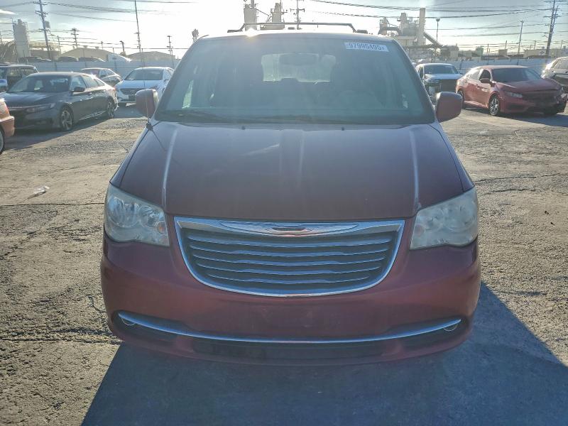 97995495 :رقم المزاد ، 2C4RC1BG9ER342428 vin ، 2014 Chrysler Town & Country مزاد بيع