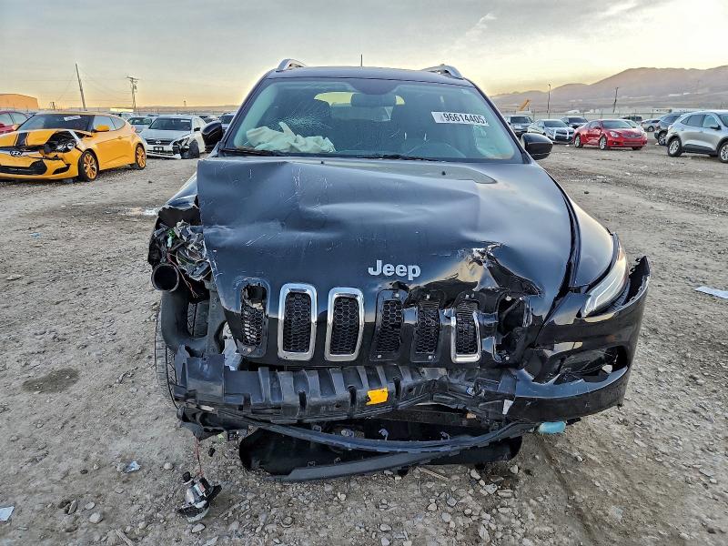 96614405 :رقم المزاد ، 1C4PJMCS8EW230356 vin ، 2014 Jeep Cherokee مزاد بيع