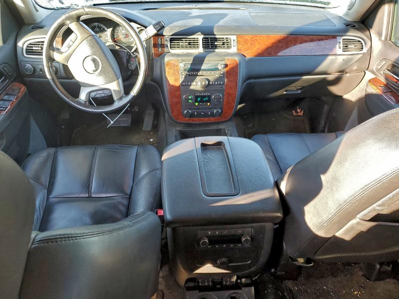 Продажа на аукционе авто 2012 Chevrolet Suburban, vin: 1GNSKJE73CR326705, номер лота: 94856165