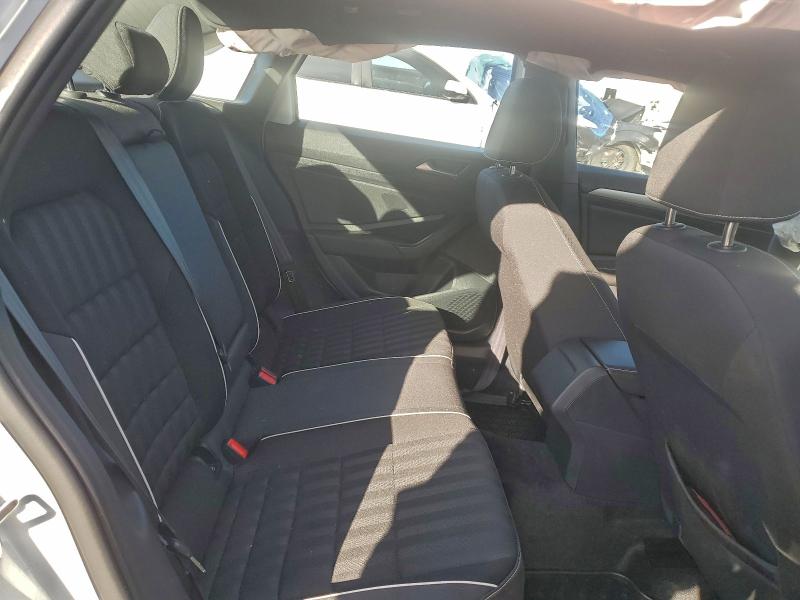 2024 Volkswagen Jetta მანქანა იყიდება აუქციონზე, vin: 3VWBM7BU7RM086727, აუქციონის ნომერი: 97277735