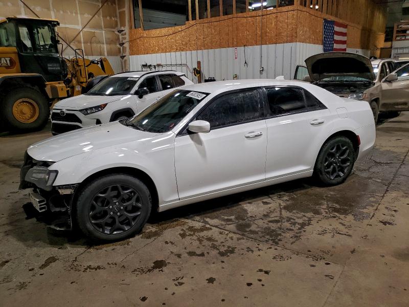2019 Chrysler 300 მანქანა იყიდება აუქციონზე, vin: 2C3CCAGG8KH682528, აუქციონის ნომერი: 96003955