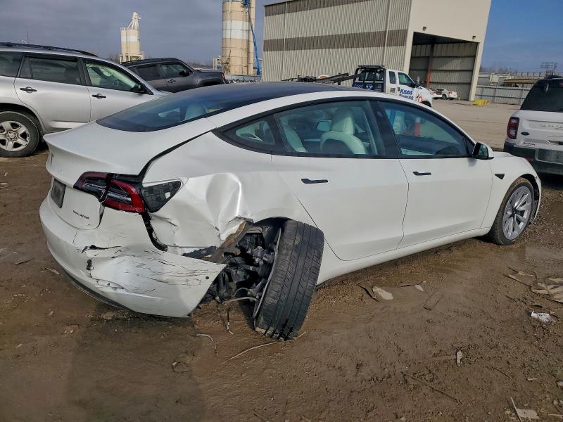 Продажа на аукционе авто 2022 Tesla Model 3, vin: 5YJ3E1EB2NF153809, номер лота: 95848105