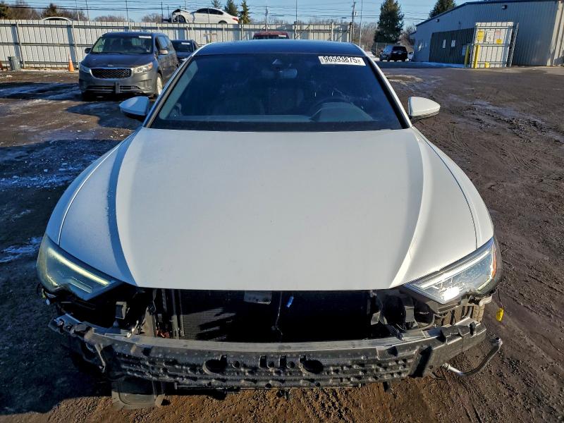 96593875 :رقم المزاد ، WAUE8AF2XMN032912 vin ، 2021 Audi A6 مزاد بيع