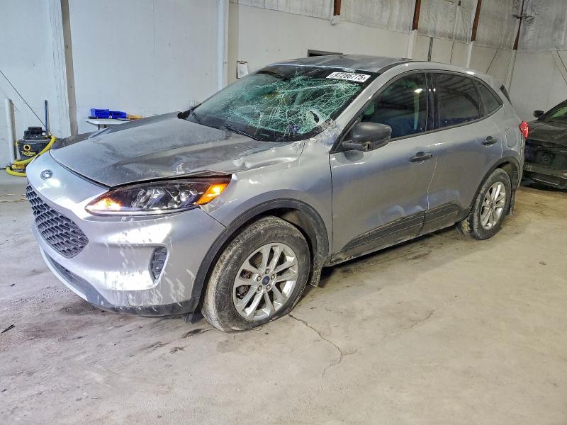 97286775 :رقم المزاد ، 1FMCU9F60NUB37100 vin ، 2022 Ford Escape مزاد بيع