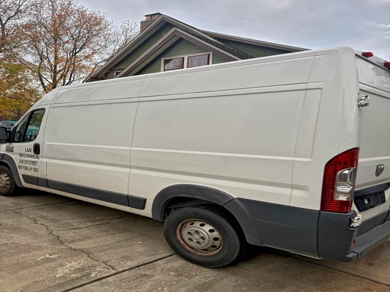 97607895 :رقم المزاد ، 3C6TRVCG4JE109294 vin ، 2018 Ram Promaster مزاد بيع