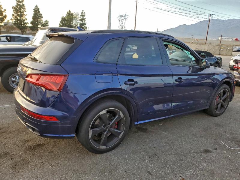 96986965 :رقم المزاد ، WA1B4AFY8K2015718 vin ، 2019 Audi Sq5 مزاد بيع