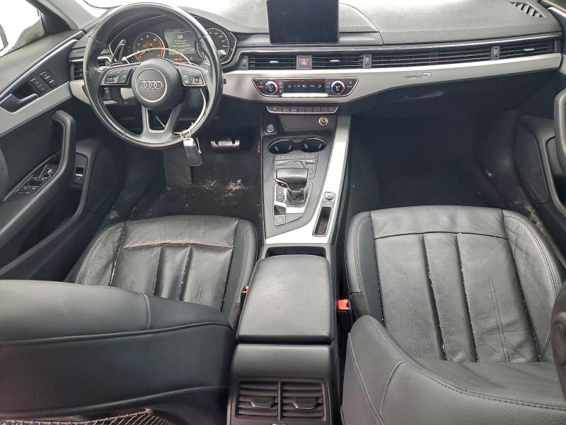 Продажа на аукционе авто 2017 Audi A4, vin: WAUANAF46HN021663, номер лота: 96496135