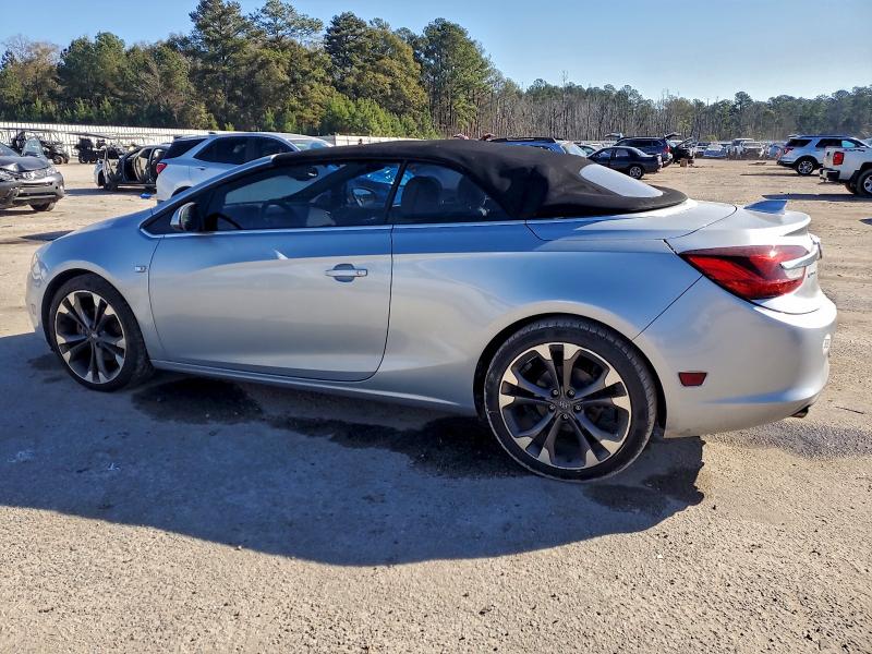 96091675 :رقم المزاد ، W04WH3N52HG032616 vin ، 2017 Buick Cascada مزاد بيع
