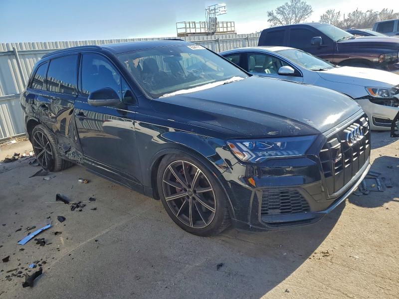 Продаж на аукціоні авто 2021 Audi Sq7, vin: WA1VWBF71MD014440, номер лоту: 95447915