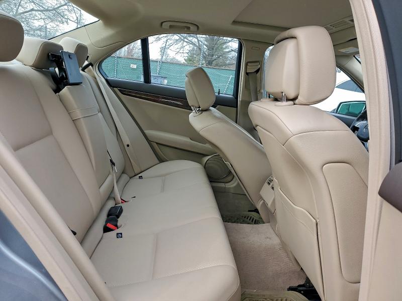 Продаж на аукціоні авто 2013 Mercedes-benz C, vin: WDDGF8AB6DR288061, номер лоту: 94725185