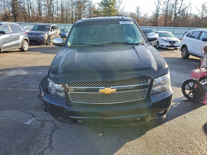 Продажа на аукционе авто 2012 Chevrolet Suburban, vin: 1GNSKJE73CR326705, номер лота: 94856165