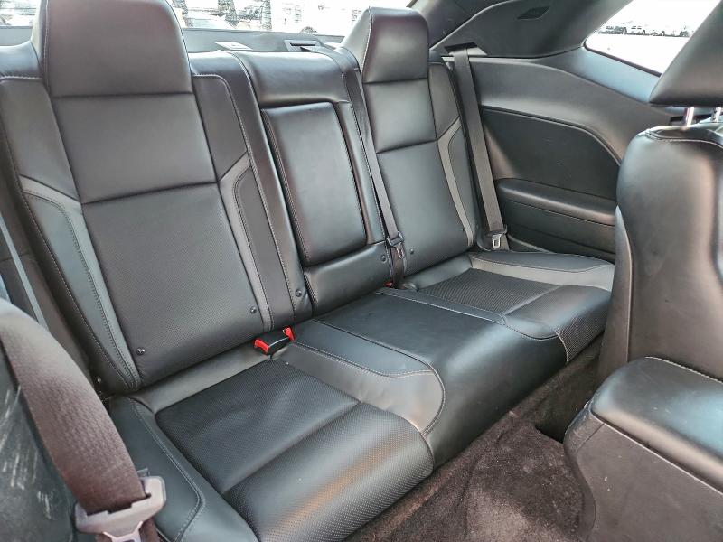 97148595 :رقم المزاد ، 2C3CDZGG4JH217299 vin ، 2018 Dodge Challenger مزاد بيع
