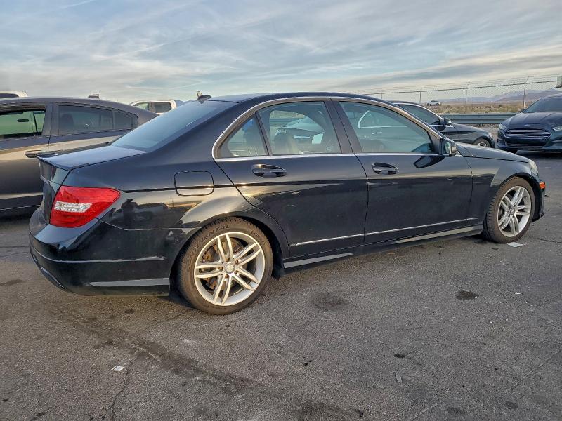 Aukcja sprzedaży 2013 Mercedes-benz C, vin: WDDGF4HB0DA803813, numer aukcji: 98487305