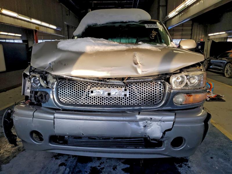 95970415 :رقم المزاد ، 1GKEK63UX4J128641 vin ، 2004 Gmc Yukon مزاد بيع