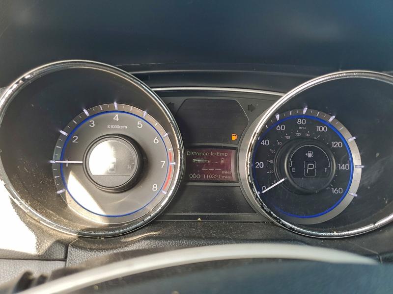 2014 Hyundai Sonata Gls მანქანა იყიდება აუქციონზე, vin: 5NPEB4AC8EH812687, აუქციონის ნომერი: 93525785