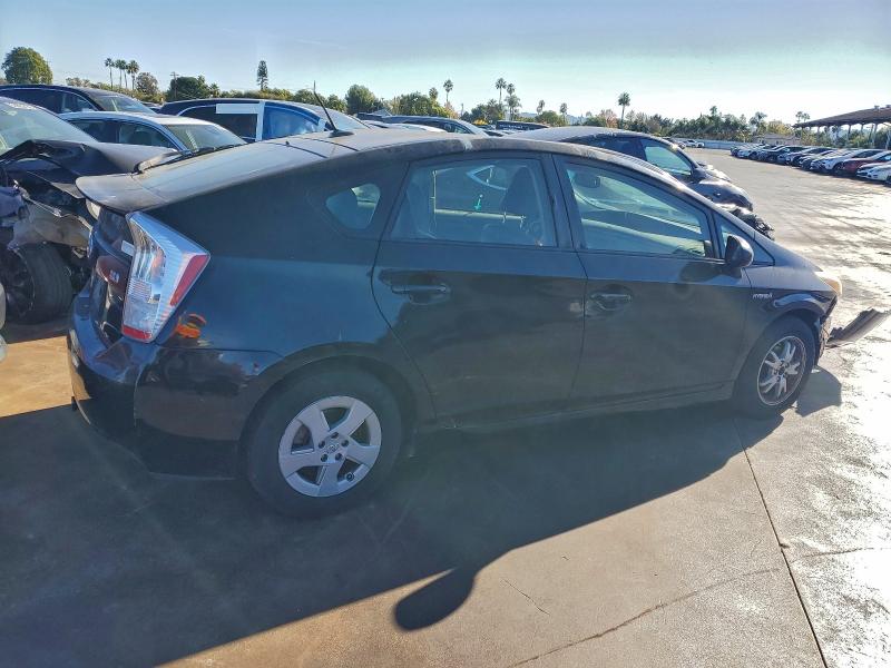 95313535 :رقم المزاد ، JTDKN3DU2B1452098 vin ، 2011 Toyota Prius مزاد بيع