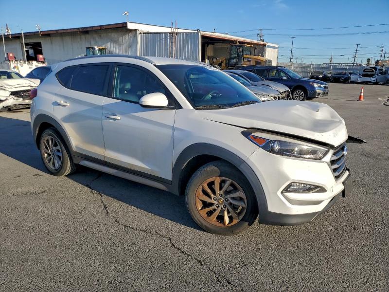 95075835 :رقم المزاد ، KM8J3CA42JU769720 vin ، 2018 Hyundai Tucson مزاد بيع