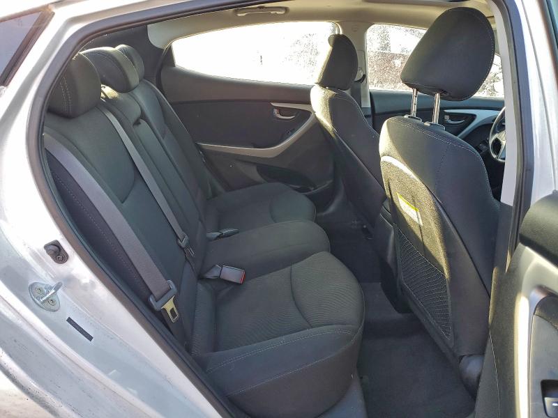 Продажа на аукционе авто 2015 Hyundai Elantra Se, vin: 5NPDH4AE6FH586369, номер лота: 98582225