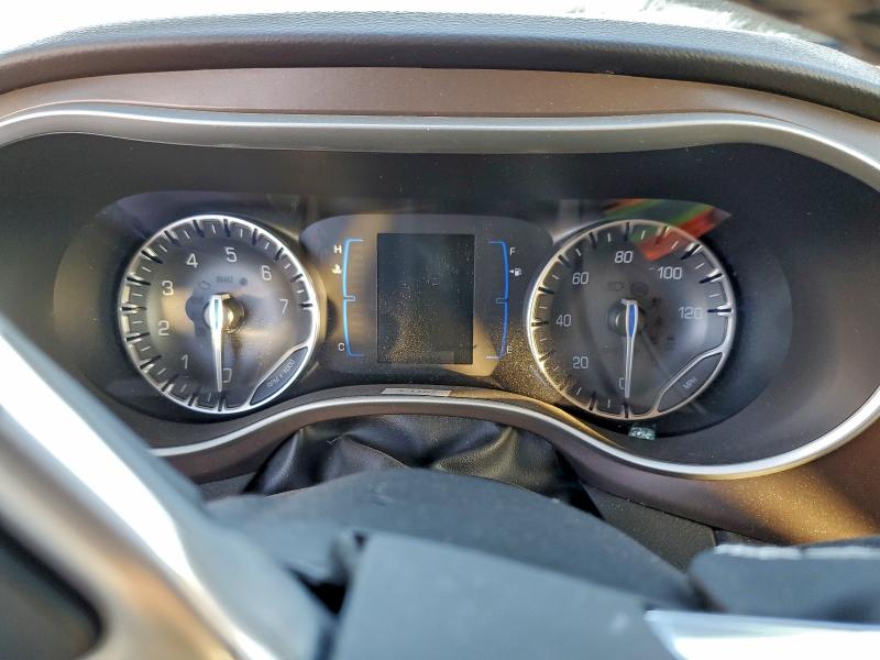 95793395 :رقم المزاد ، 2C4RC1CG4NR166127 vin ، 2022 Chrysler Voyager مزاد بيع