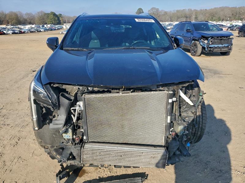 92660425 :رقم المزاد ، 1GYFZCR41MF075780 vin ، 2021 Cadillac Xt4 مزاد بيع
