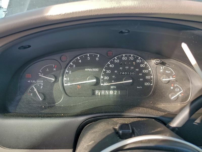 Продажа на аукционе авто 1998 Ford Explorer, vin: 1FMYU22E8WUB33145, номер лота: 96084455