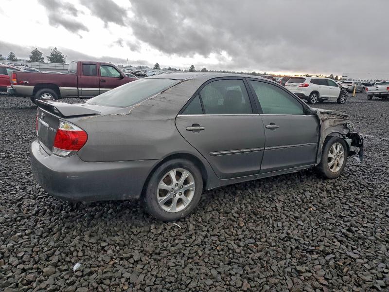 96172445 :رقم المزاد ، 4T1BE32K55U583719 vin ، 2005 Toyota Camry Le مزاد بيع