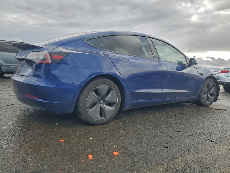97880125 :رقم المزاد ، 5YJ3E1EA1JF034165 vin ، 2018 Tesla Model 3 مزاد بيع