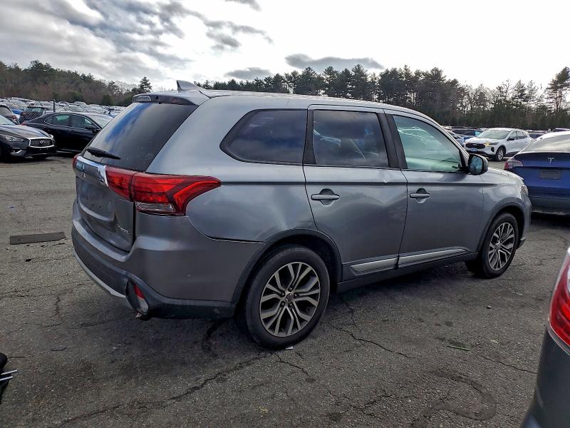 Продаж на аукціоні авто 2017 Mitsubishi Outlander, vin: JA4AD2A36HZ052439, номер лоту: 95255985