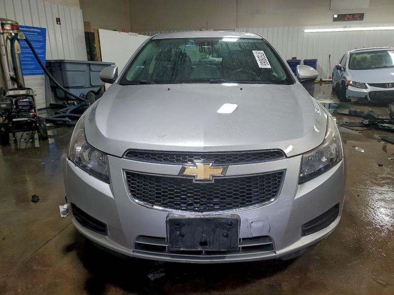 97528065 :رقم المزاد ، 1G1PC5SBXE7140176 vin ، 2014 Chevrolet Cruze مزاد بيع
