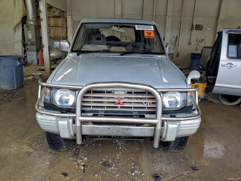 94555355 :رقم المزاد ، V454004071 vin ، 1994 Mitsubishi Montero Ls مزاد بيع