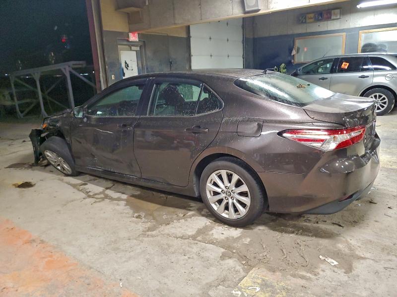 2018 Toyota Camry მანქანა იყიდება აუქციონზე, vin: 4T1B11HK5JU523103, აუქციონის ნომერი: 97228105