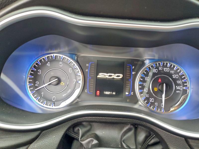 2015 Chrysler 200 Limite მანქანა იყიდება აუქციონზე, vin: 1C3CCCABXFN599981, აუქციონის ნომერი: 97849915