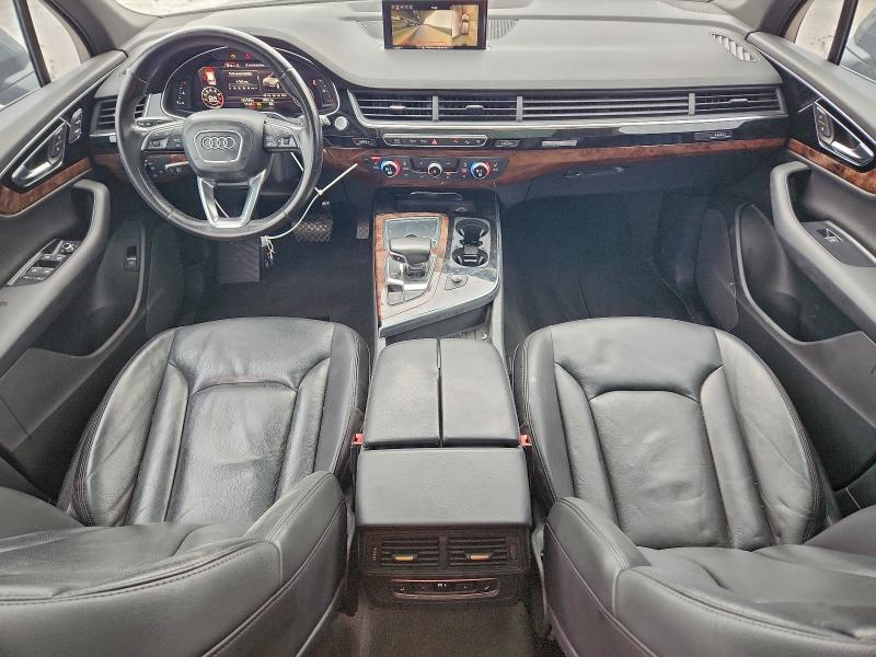 Продажа на аукционе авто 2017 Audi Q7, vin: WA1LAAF78HD012982, номер лота: 95906625