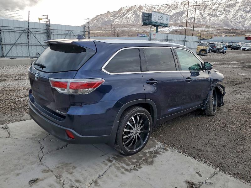 2016 Toyota Highlander მანქანა იყიდება აუქციონზე, vin: 5TDJKRFH8GS236919, აუქციონის ნომერი: 95444385