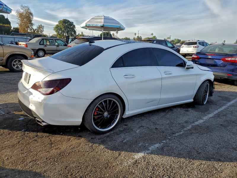 Продаж на аукціоні авто 2015 Mercedes-benz Cla, vin: WDDSJ4EB5FN213437, номер лоту: 97917015