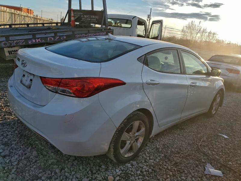 2012 Hyundai Elantra Gl მანქანა იყიდება აუქციონზე, vin: 5NPDH4AE2CH083885, აუქციონის ნომერი: 96414995