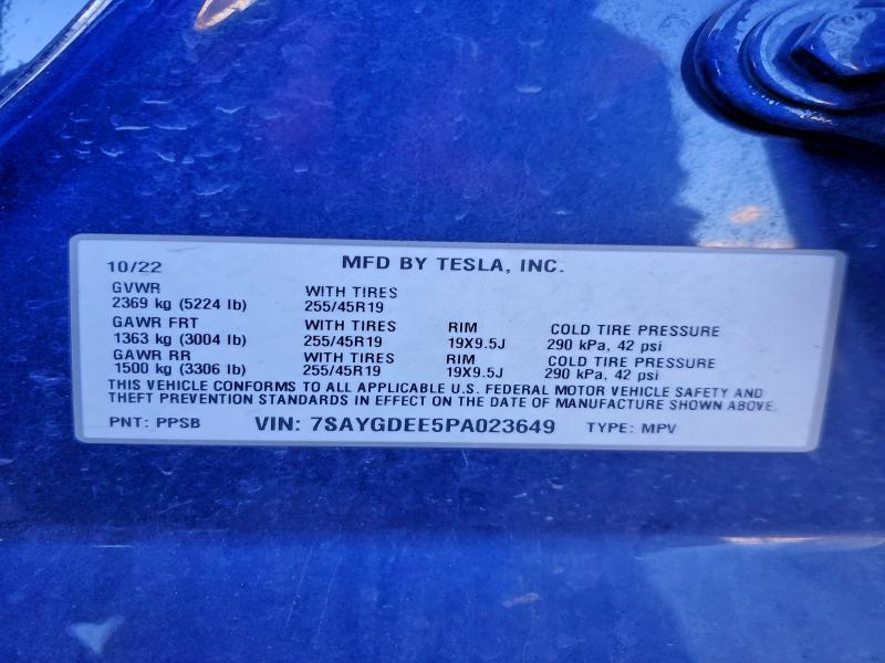 97573205 :رقم المزاد ، 7SAYGDEE5PA023649 vin ، 2023 Tesla Model Y مزاد بيع