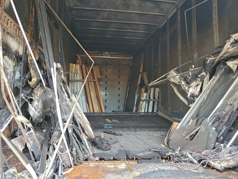 95222225 :رقم المزاد ، 3H3V281C6LT324037 vin ، 2020 Hyundai Trailer مزاد بيع