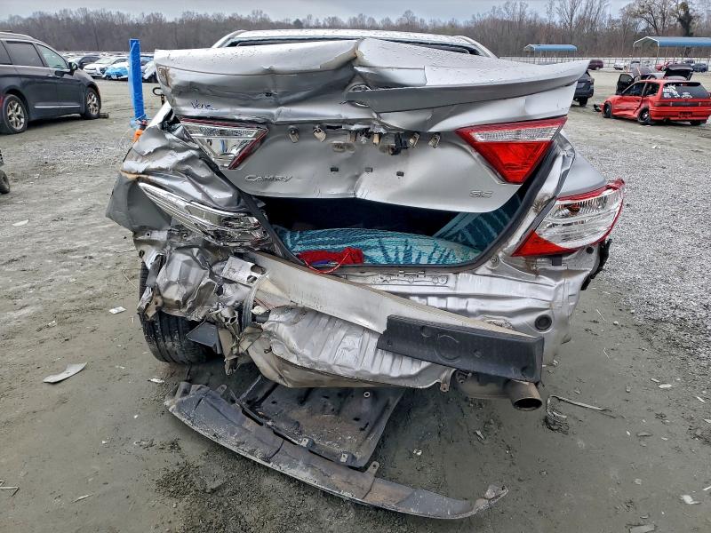 2015 Toyota Camry მანქანა იყიდება აუქციონზე, vin: 4T1BF1FK5FU102395, აუქციონის ნომერი: 95081995