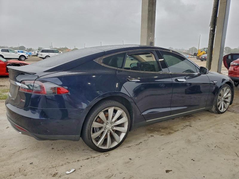 Продажа на аукционе авто 2014 Tesla Model S, vin: 5YJSA1H18EFP52398, номер лота: 96067275