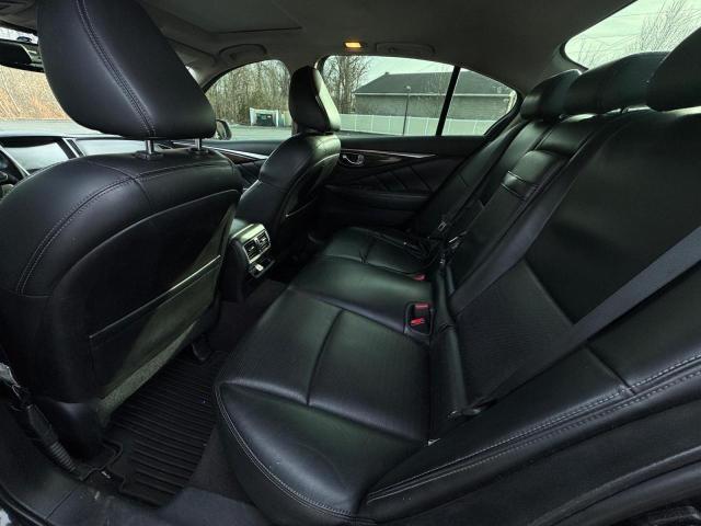 98992655 :رقم المزاد ، JN1EV7ARXHM841361 vin ، 2017 Infiniti Q50 Premiu مزاد بيع