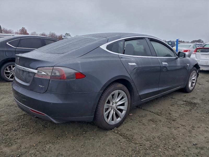 Продаж на аукціоні авто 2016 Tesla Model S, vin: 5YJSA1E28GF133820, номер лоту: 97558975