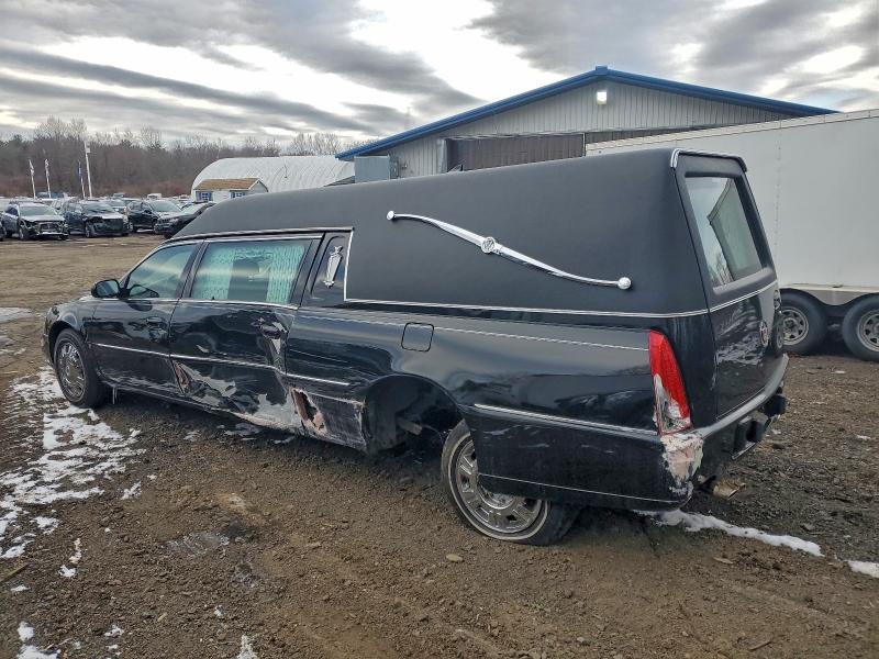 2010 Cadillac Professional Chassis მანქანა იყიდება აუქციონზე, vin: 1GEGK0CYXAU500064, აუქციონის ნომერი: 96313175